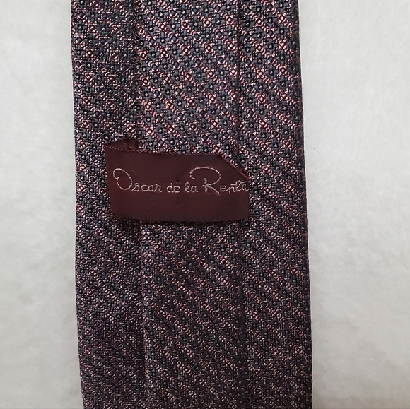 Oscar de la Renta Vintage Navy Blue Pink Diamond Floral Necktie - Picture 10 of 11